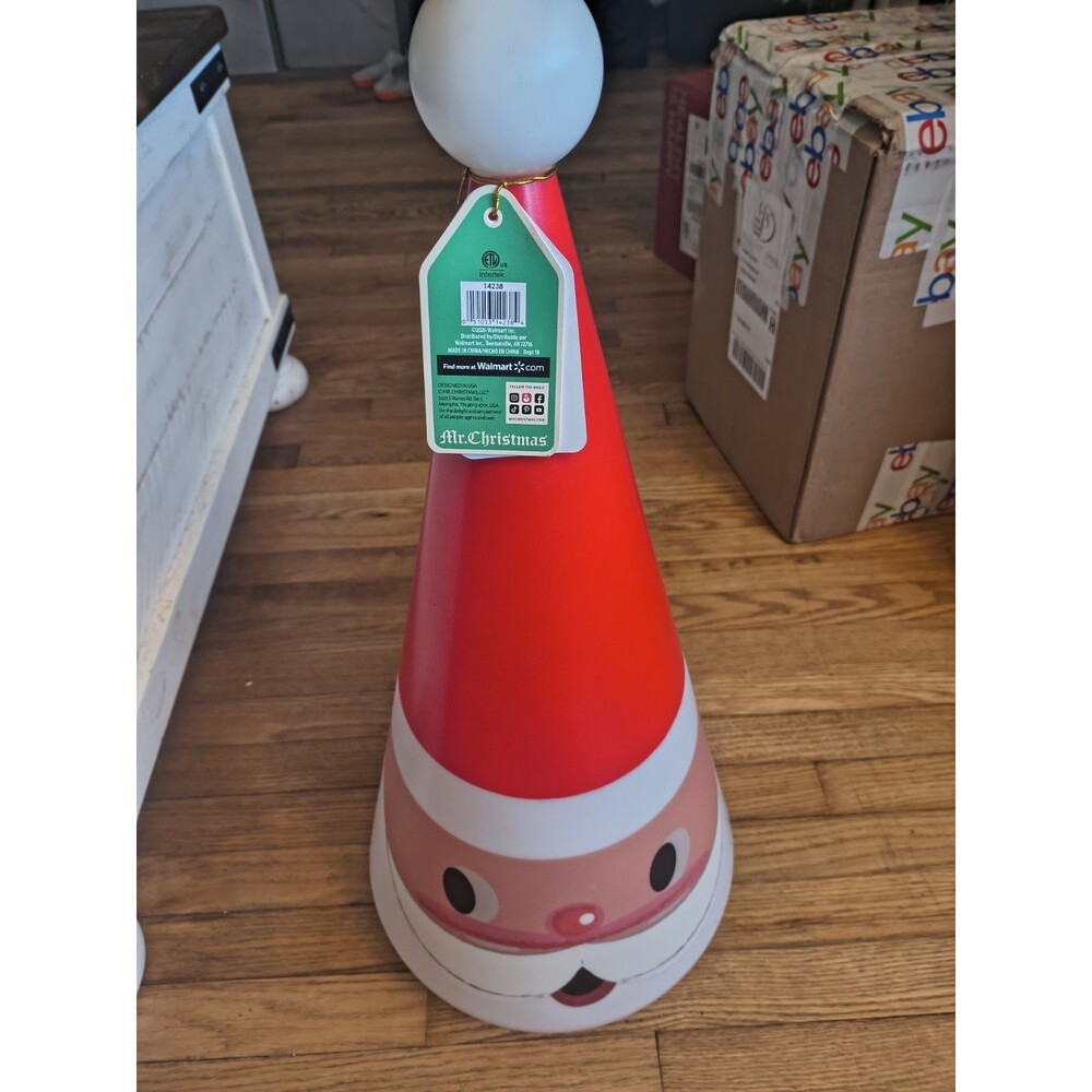 Mr. Christmas 24” Blow Mold Retro Santa Tree Decoration NEW IN HAND
